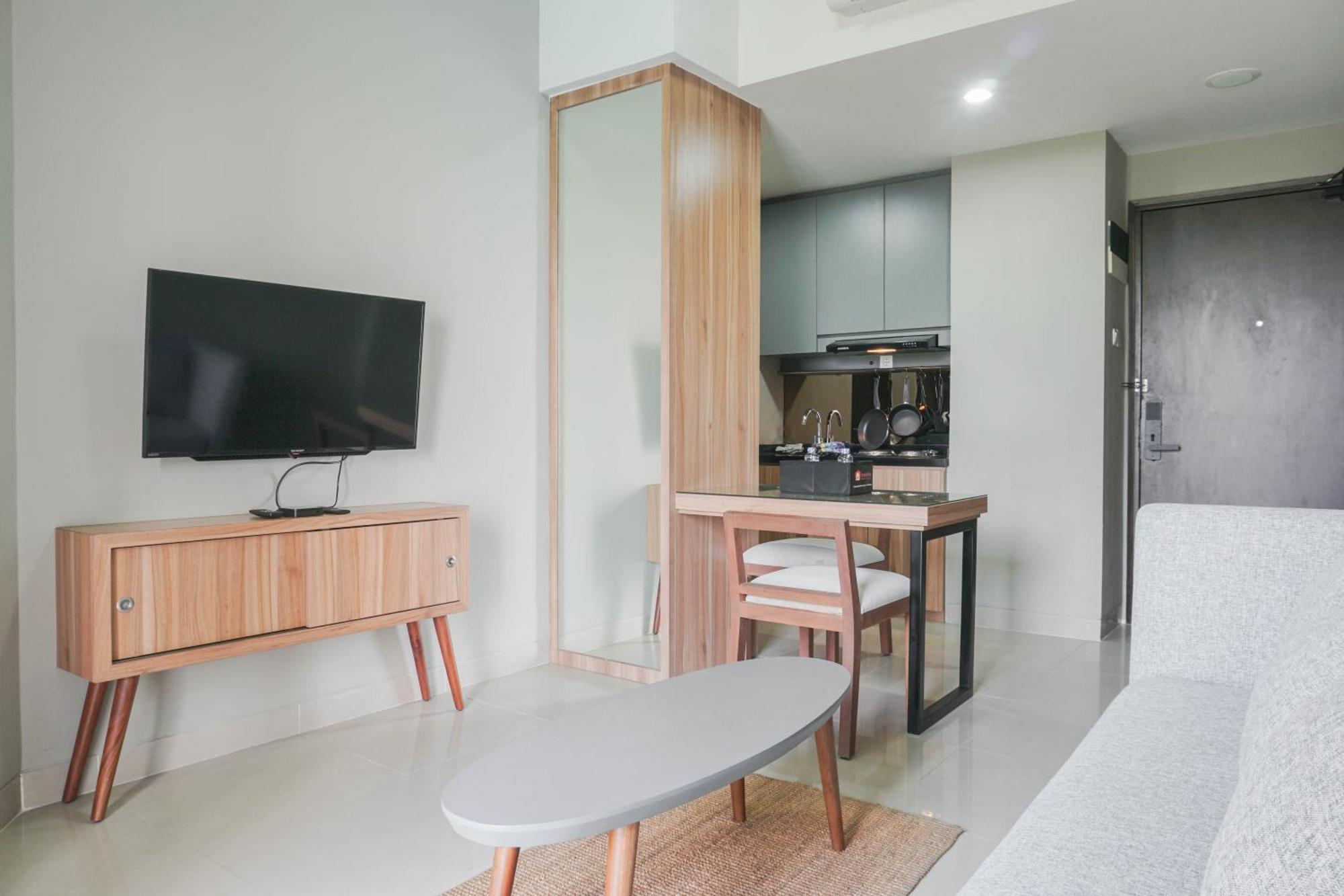 Minimalist And Cozy 1br At Mustika Golf By Travelio