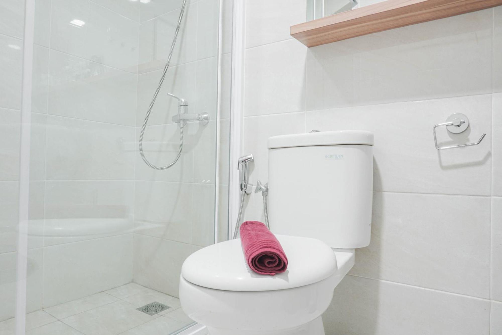 Apartemen Minimalist And Cozy 1br At Mustika Golf By Travelio *