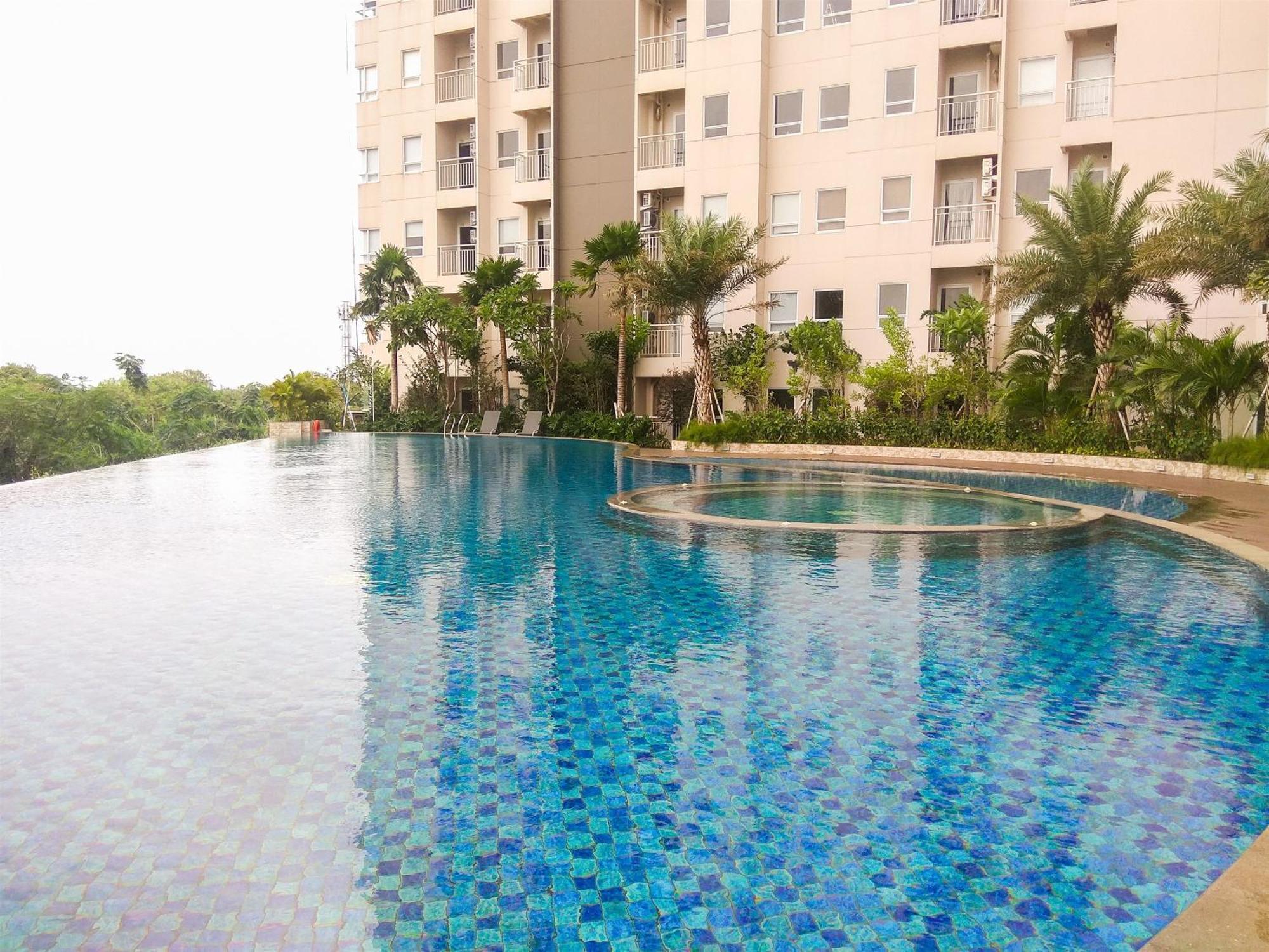 Minimalist And Cozy 1br At Mustika Golf By Travelio Bekasi